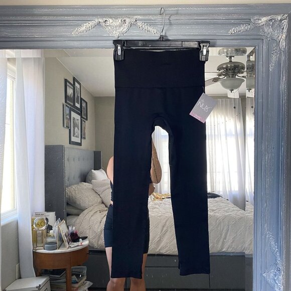NWT NUX Activewear Thick Waistband Leggings Capri Pants High Waist‎ Black Small - Picture 2 of 5